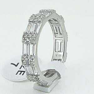 Elegant 925 Sterling Silver Ring